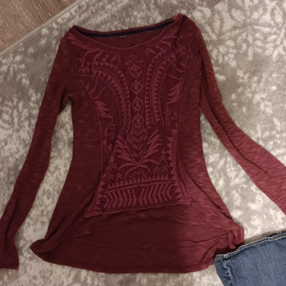 Womens tops